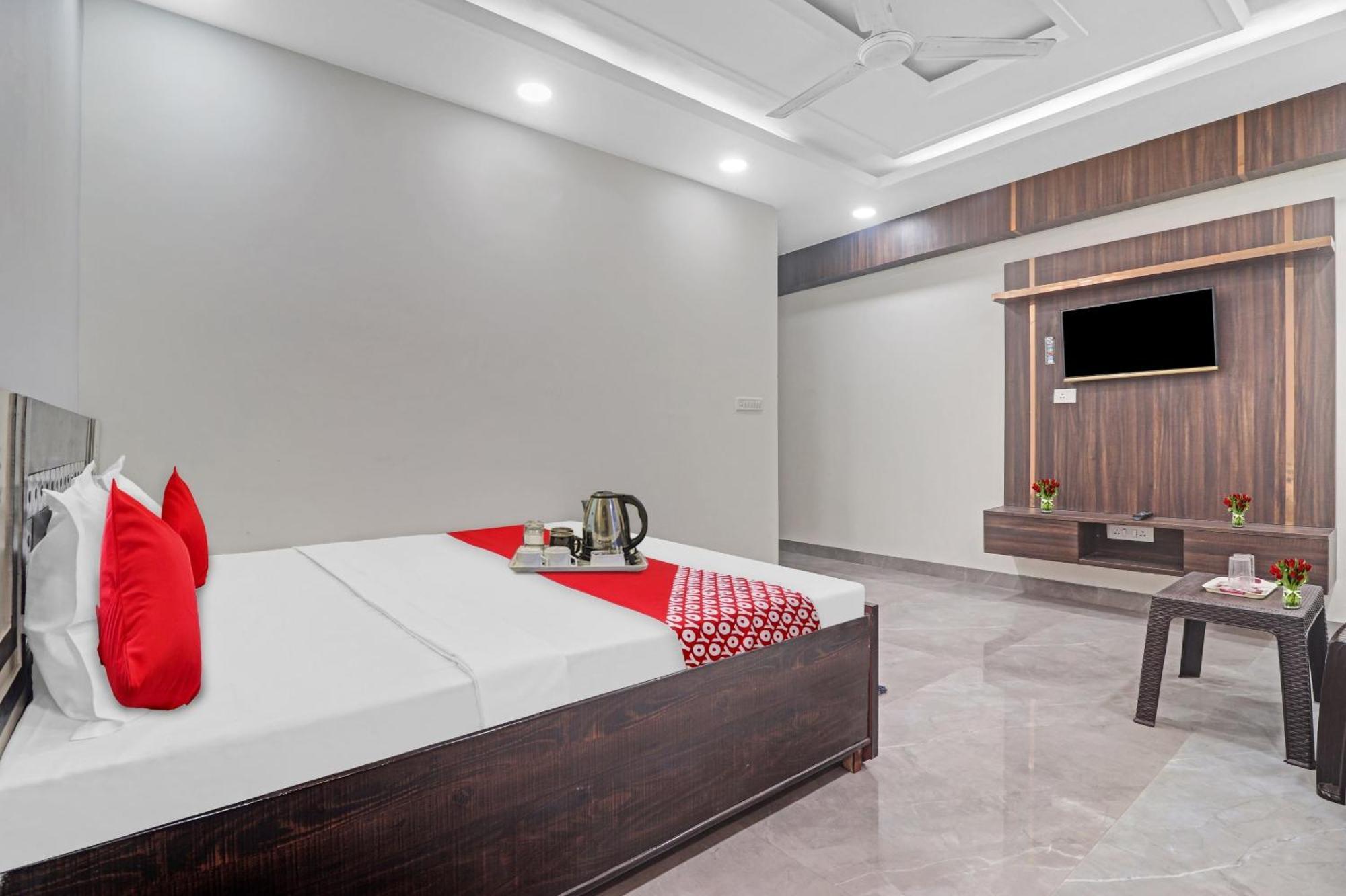 Hotel O Amazing Guest House Neu-Delhi Exterior foto