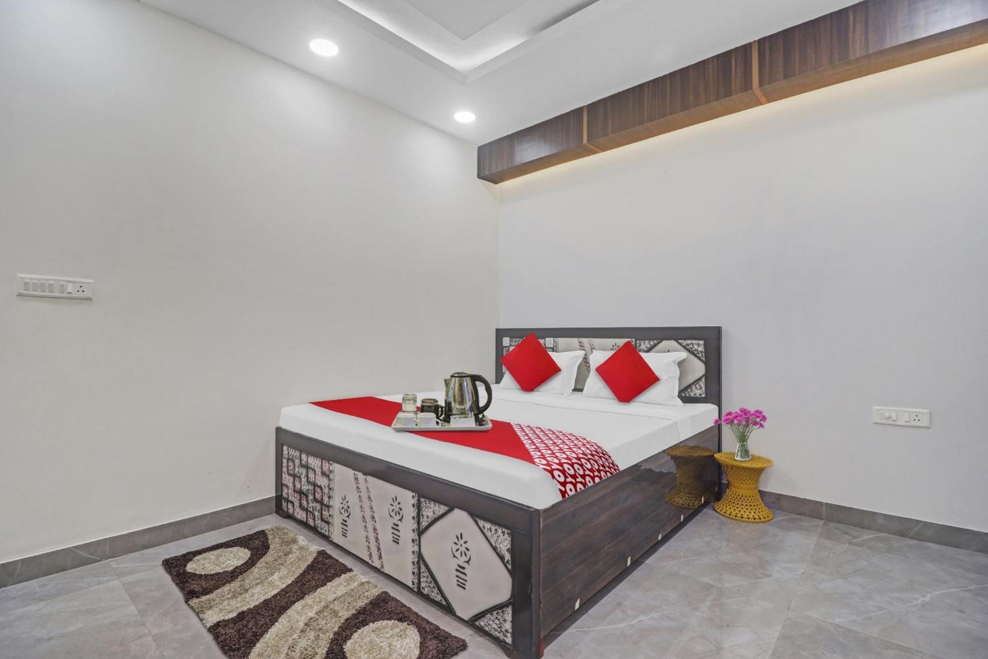 Hotel O Amazing Guest House Neu-Delhi Exterior foto