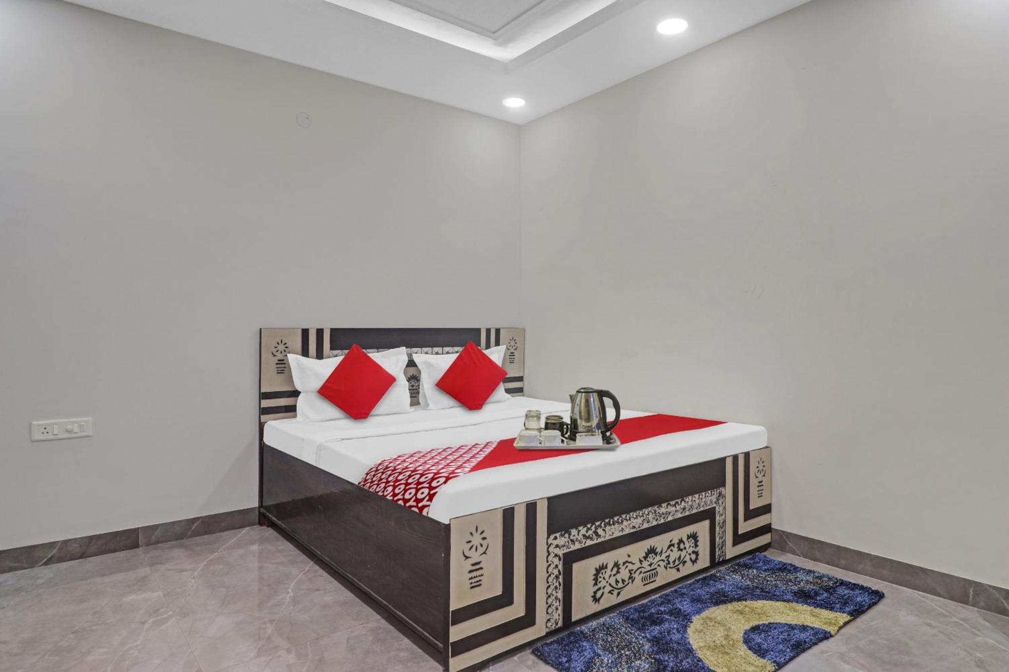 Hotel O Amazing Guest House Neu-Delhi Exterior foto