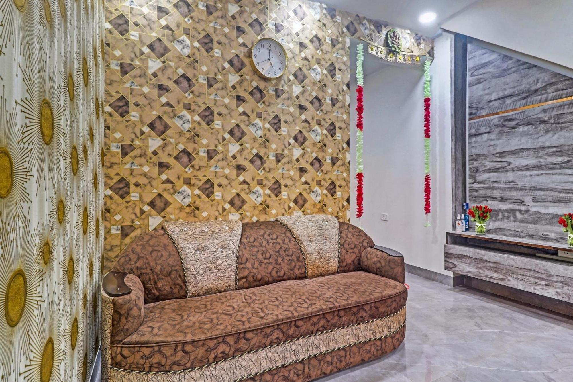 Hotel O Amazing Guest House Neu-Delhi Exterior foto